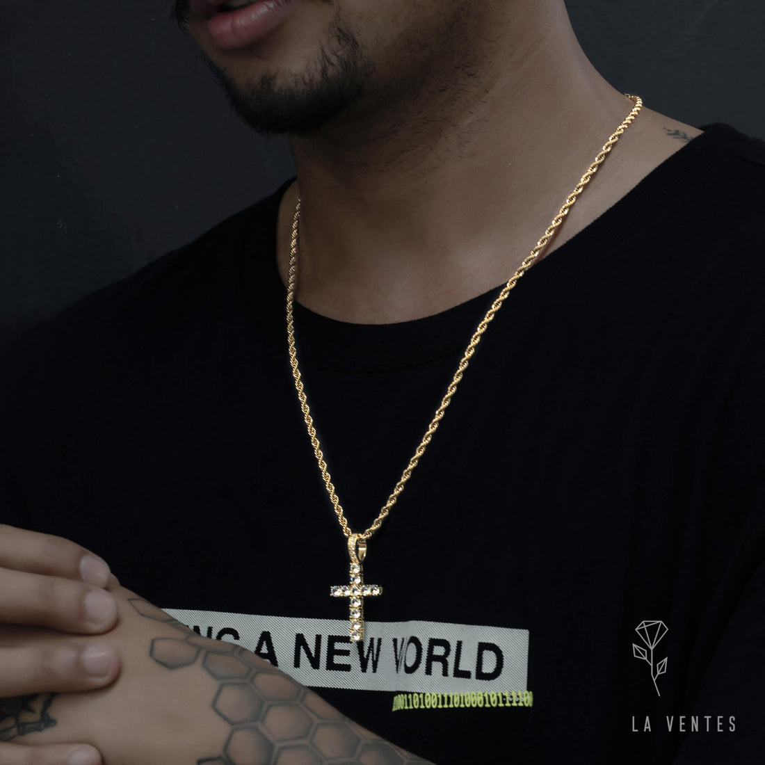 La Ventes ™ Urban Necklaces