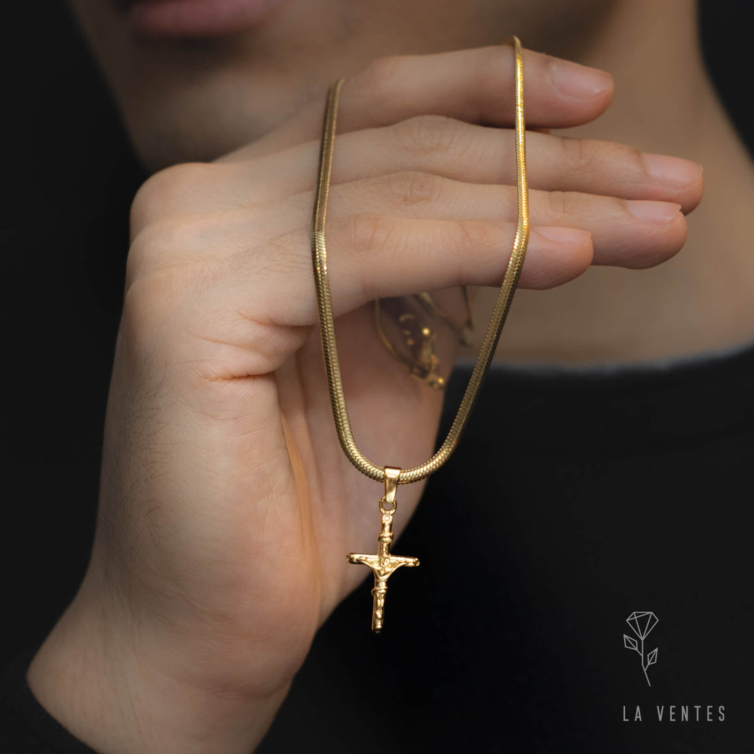 La Ventes ™ Classic Necklaces